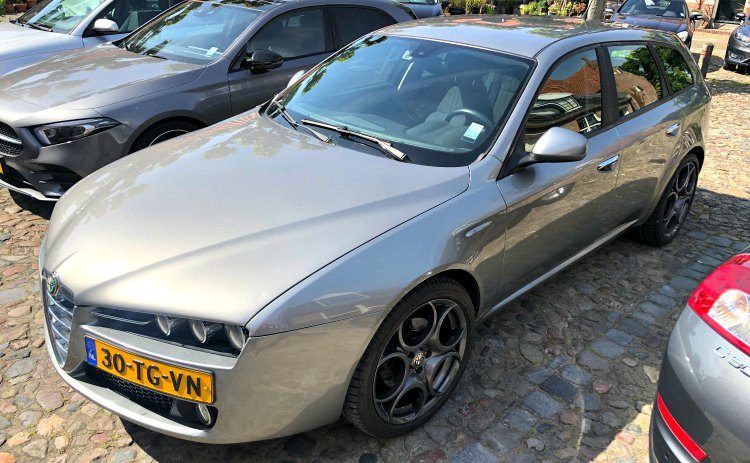Alfa Romeo Sportwagon 1.9 JTDm 8v Distinctive (939) '06