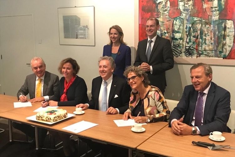 ANWB, BOVAG, RAI en VNA tekenen het Klimaatakkoord