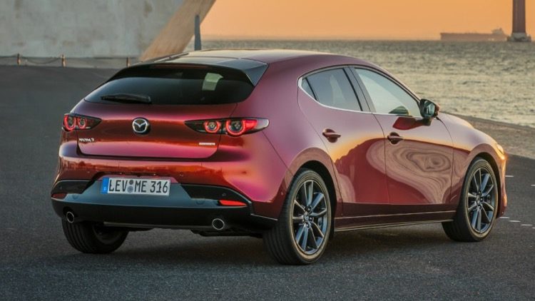 Mazda 3 SkyActiv-X '19