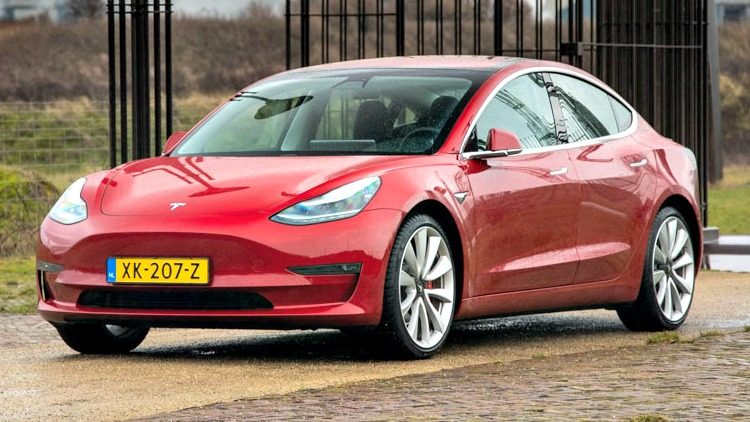 Achterwielaangedreven Tesla Model 3 niet meer leverbaar