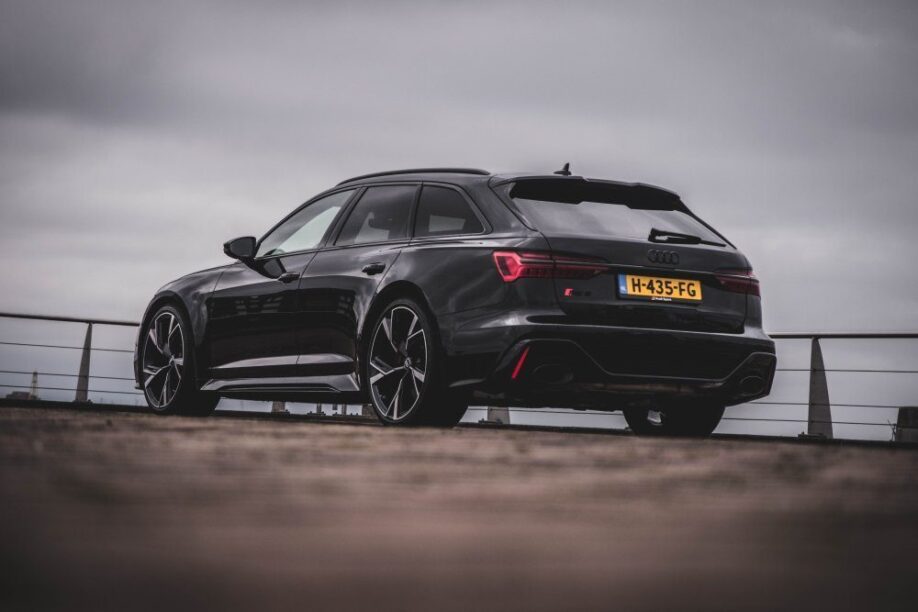 Audi RS6 C8 rijtest