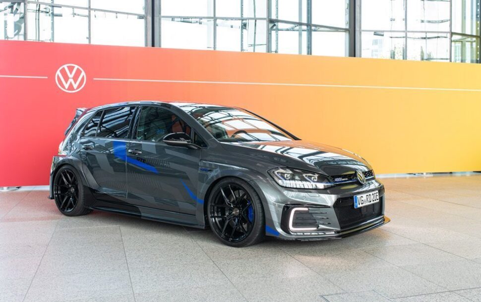 Volkswagen Golf GTE HyRACER