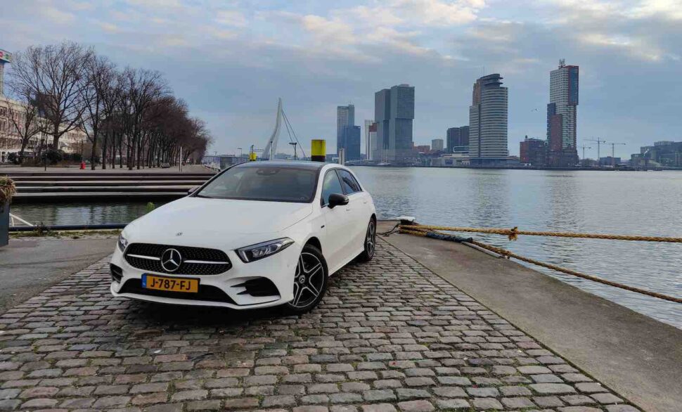Mercedes A250e concurrenten (Autoblog Garage)