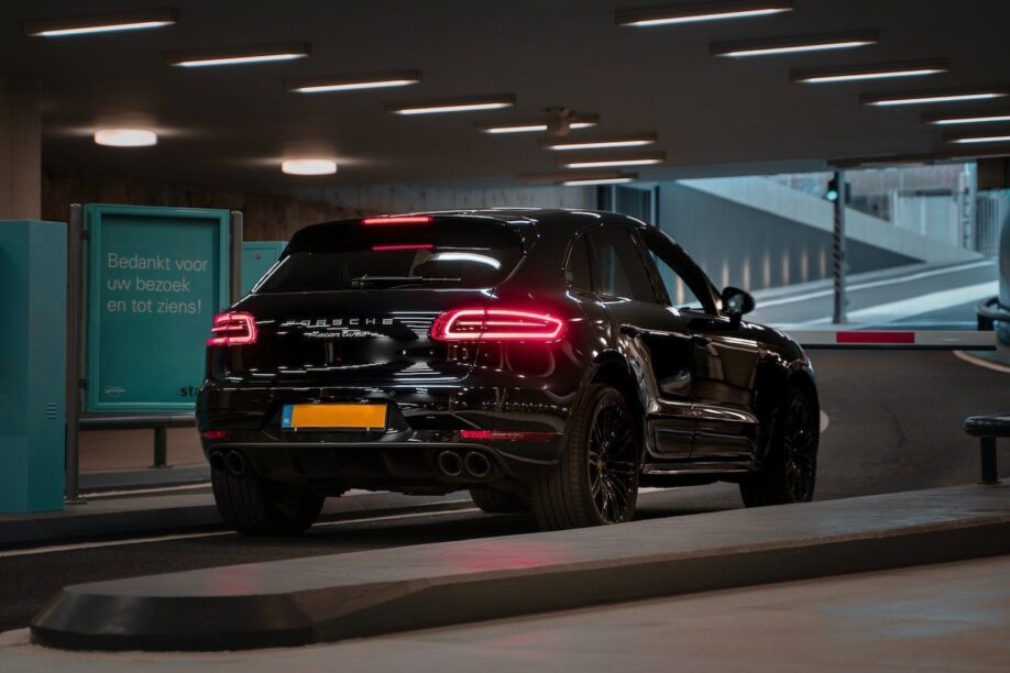 Groningen: koop een fiets, want auto's motten we niet