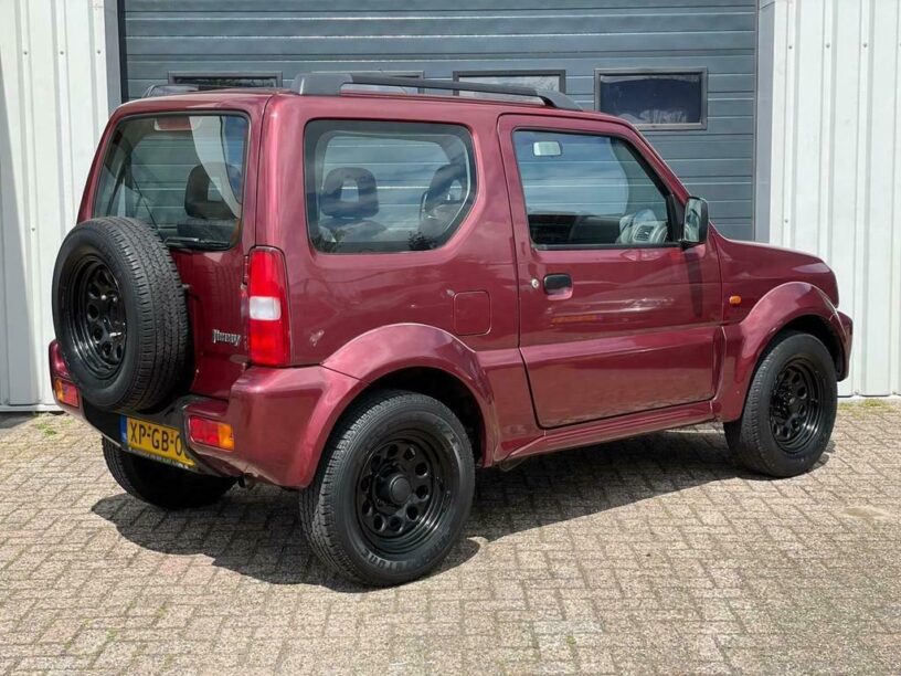 Suzuki Jimny is een van de snelst verkopende auto's op Marktplaats