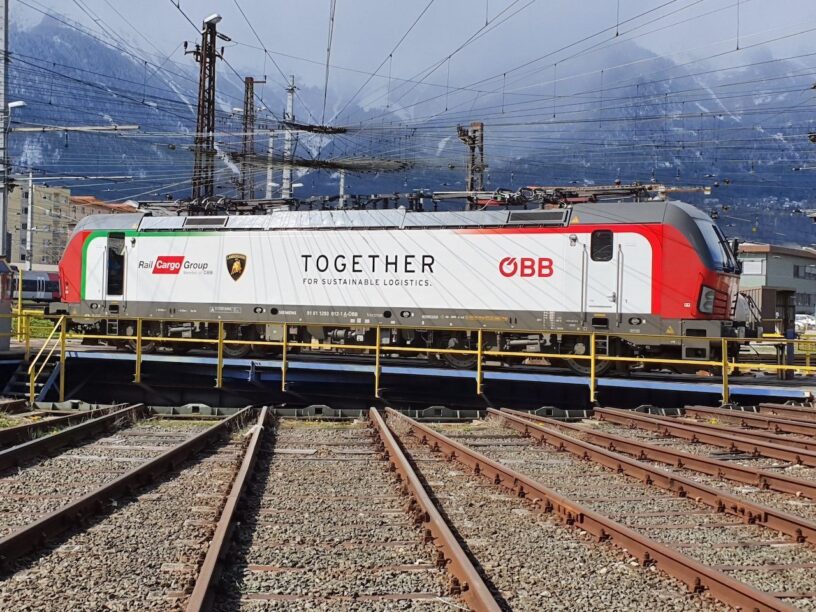 Zelfs Lamborghini gaat met de trein