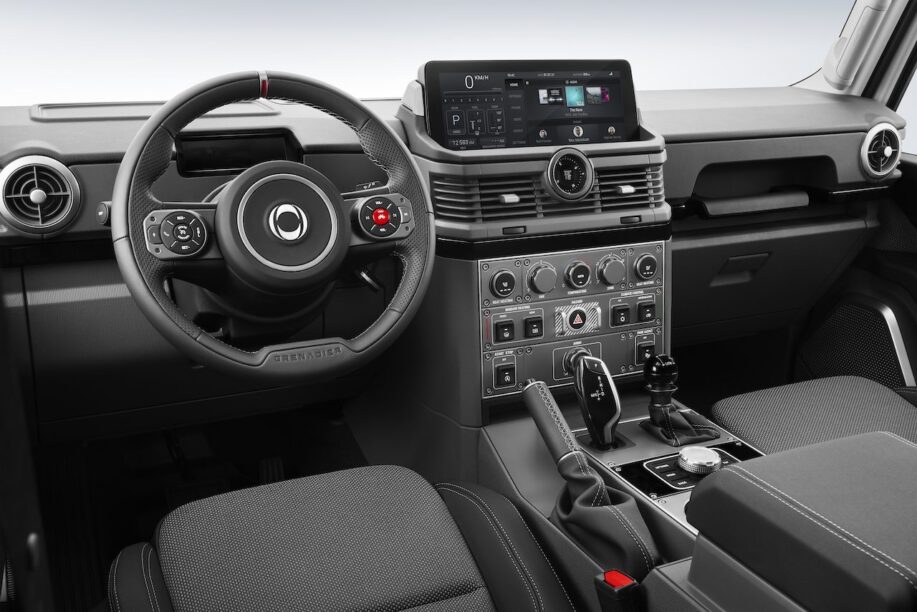 Interieur Ineos Grenadier is bewust niet mooi gemaakt