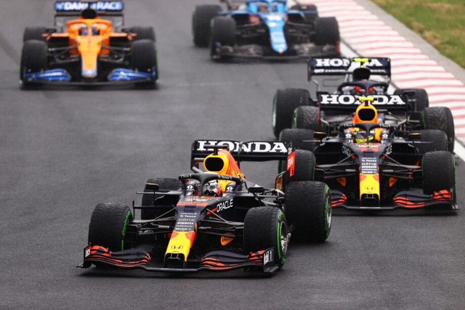 Red Bull pakt gridstraf