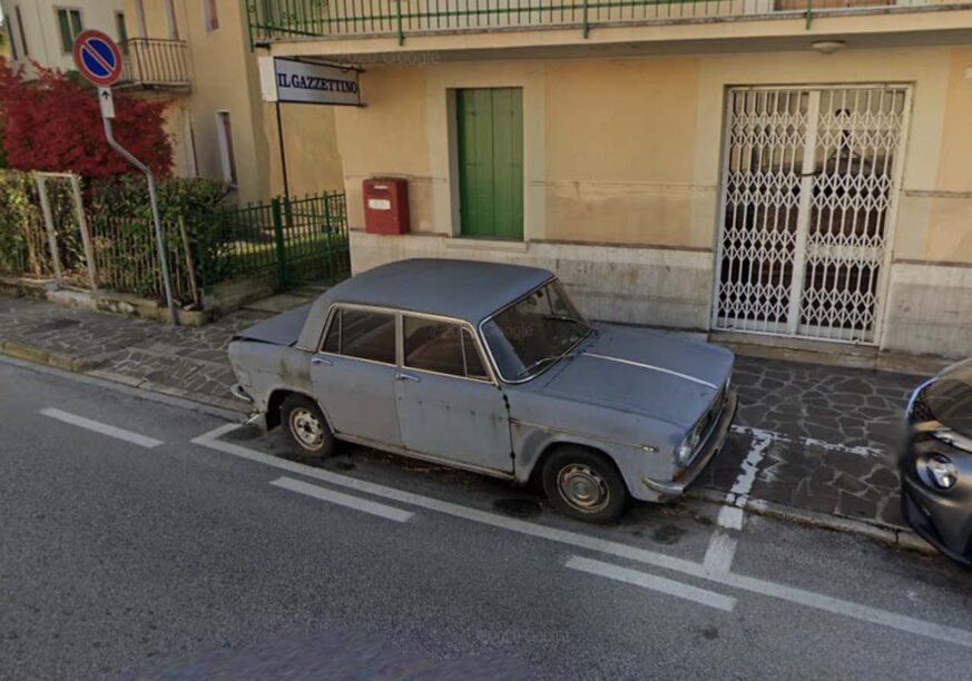 Lancia parkeerplek
