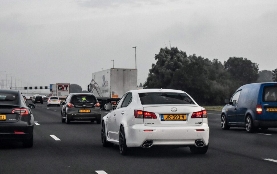 Overheid mag lekker doorgaan met kentekens scannen