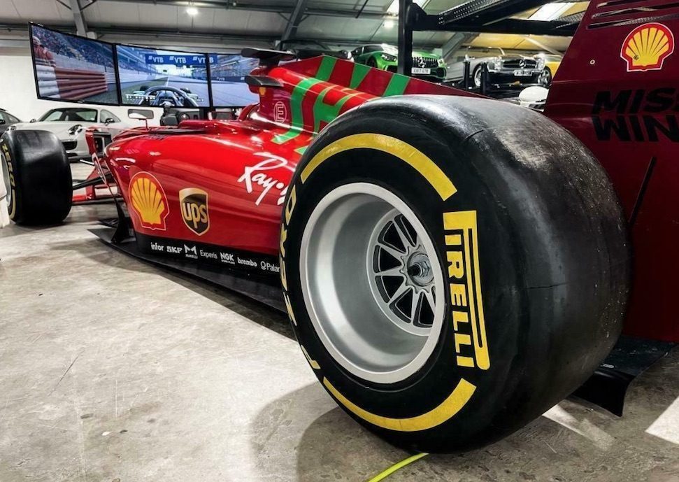 Ferrari F8 Simulator