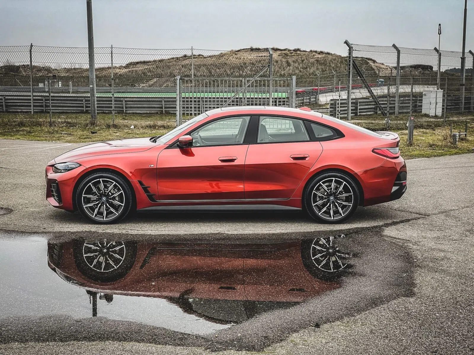 BMW i4 eDrive40 rijtest