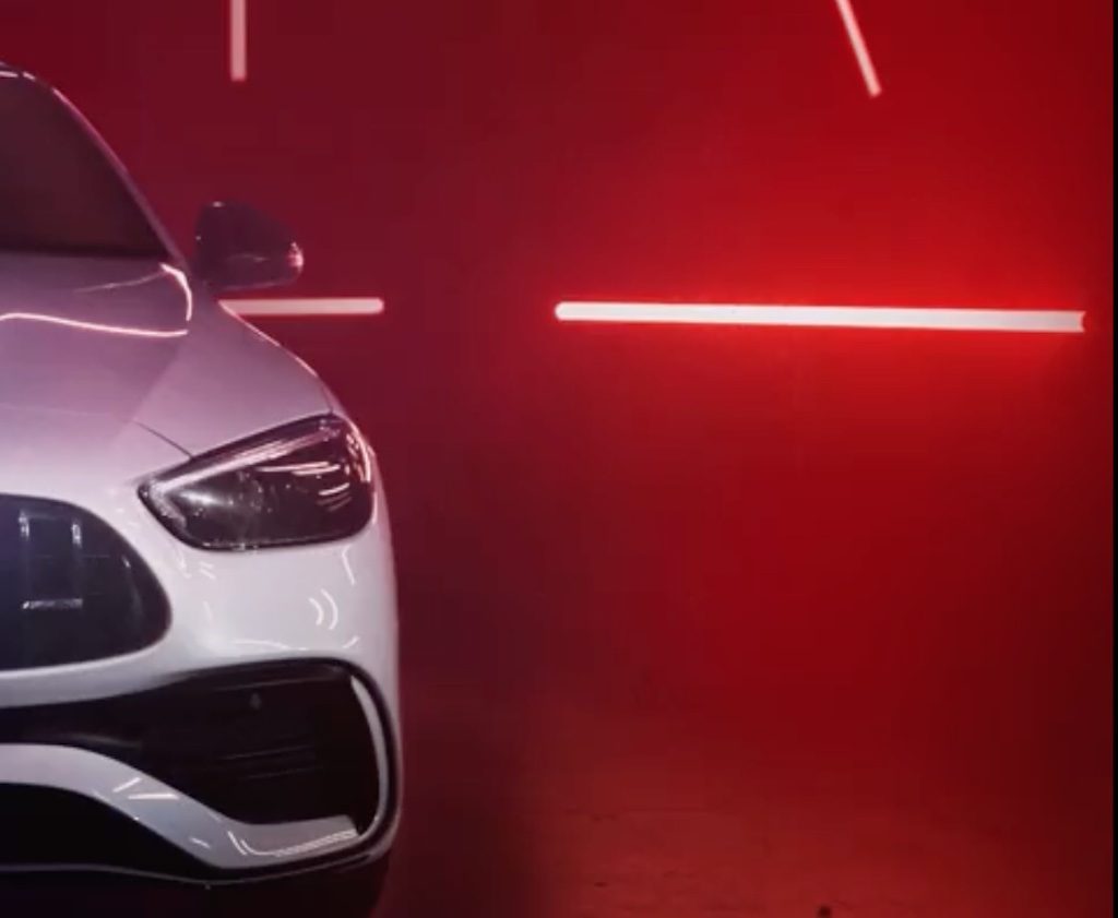 Kijk nou, het is de Mercedes-AMG C-klasse met een vierpitter