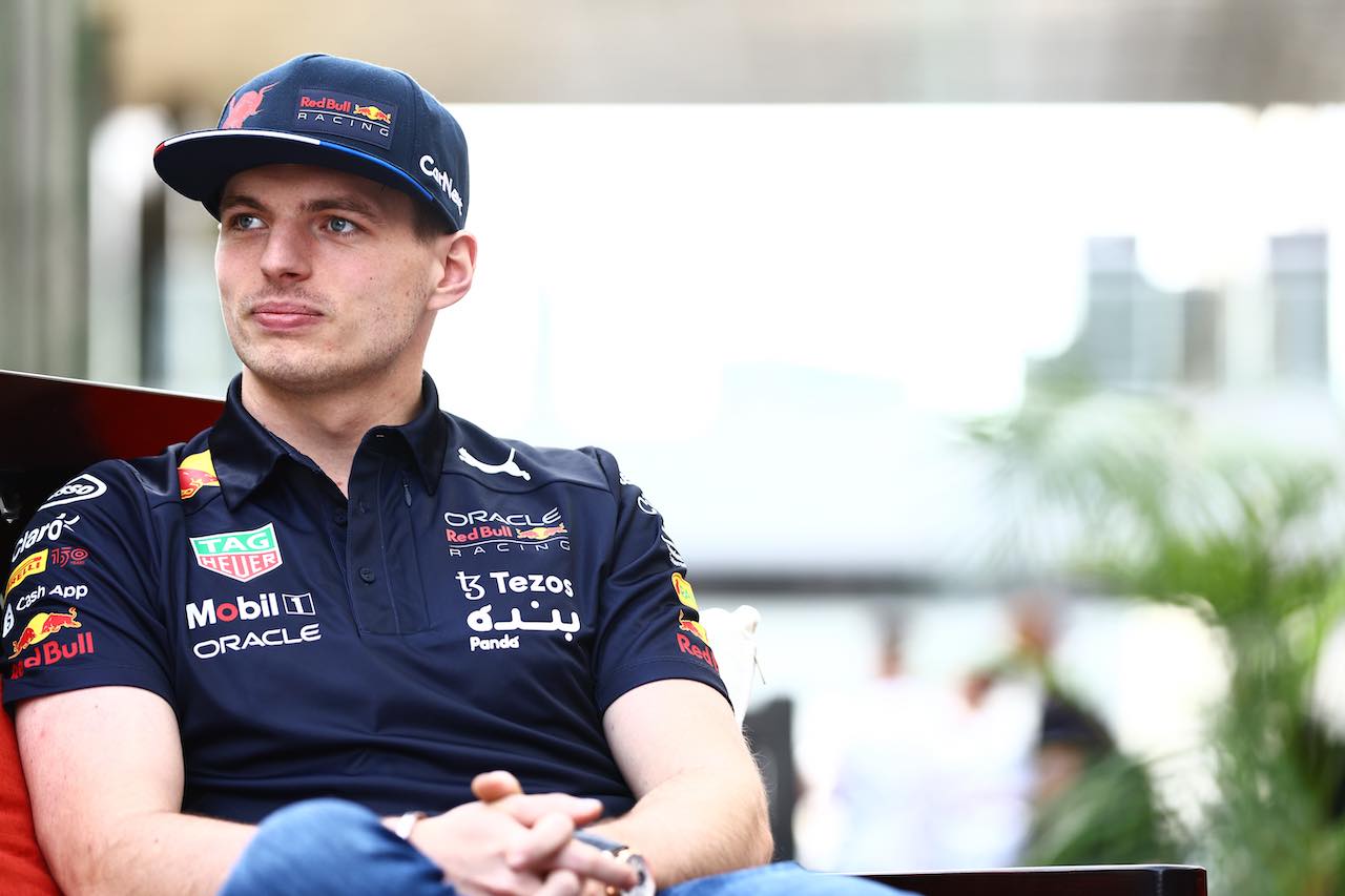 Max Verstappen wint bij hoge raad