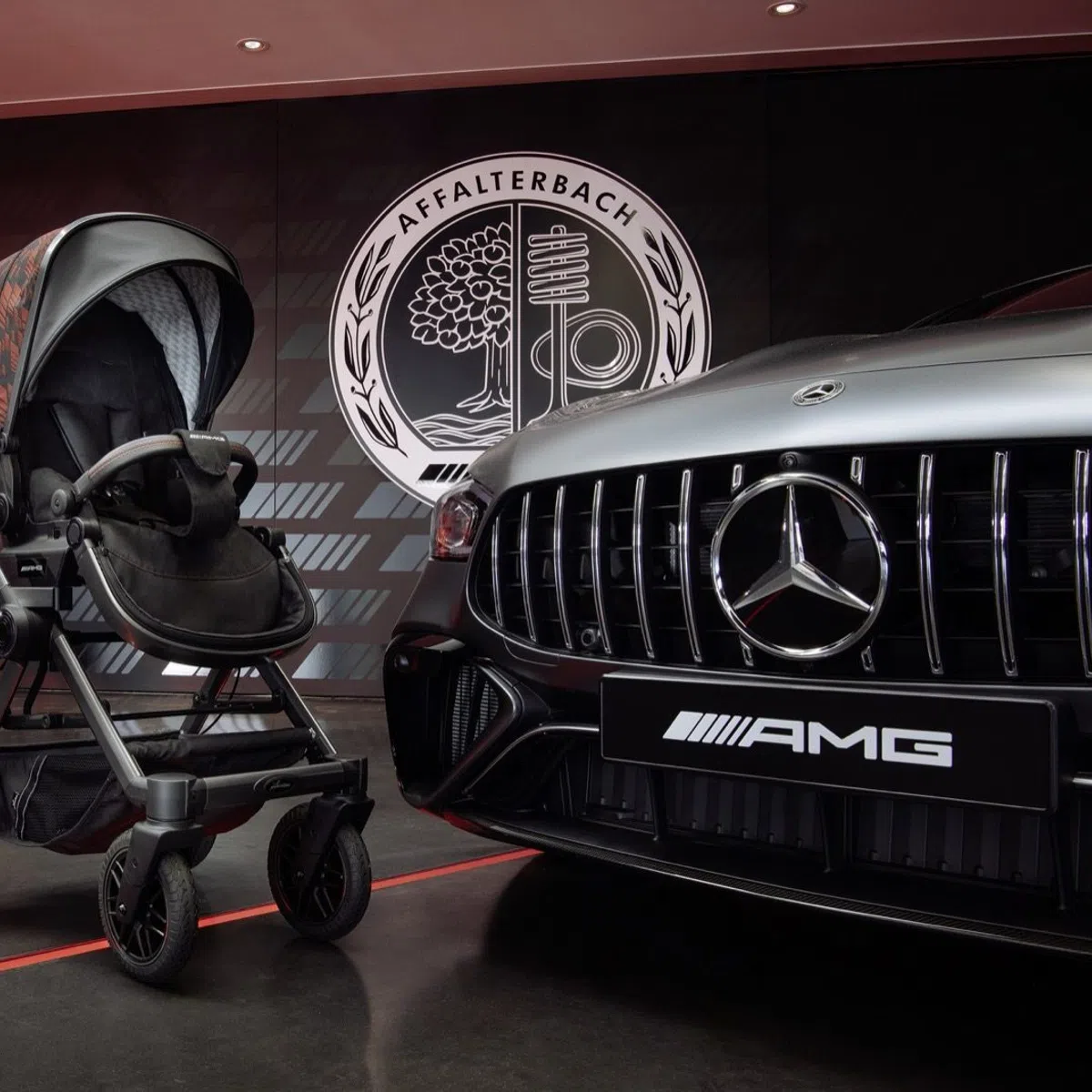 AMG kinderwagen is zeldzaam, duur en erg cool