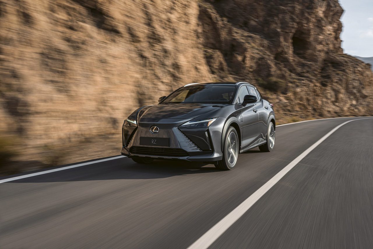 Lexus RZ450e prijs: te duur voor je leasebudget?