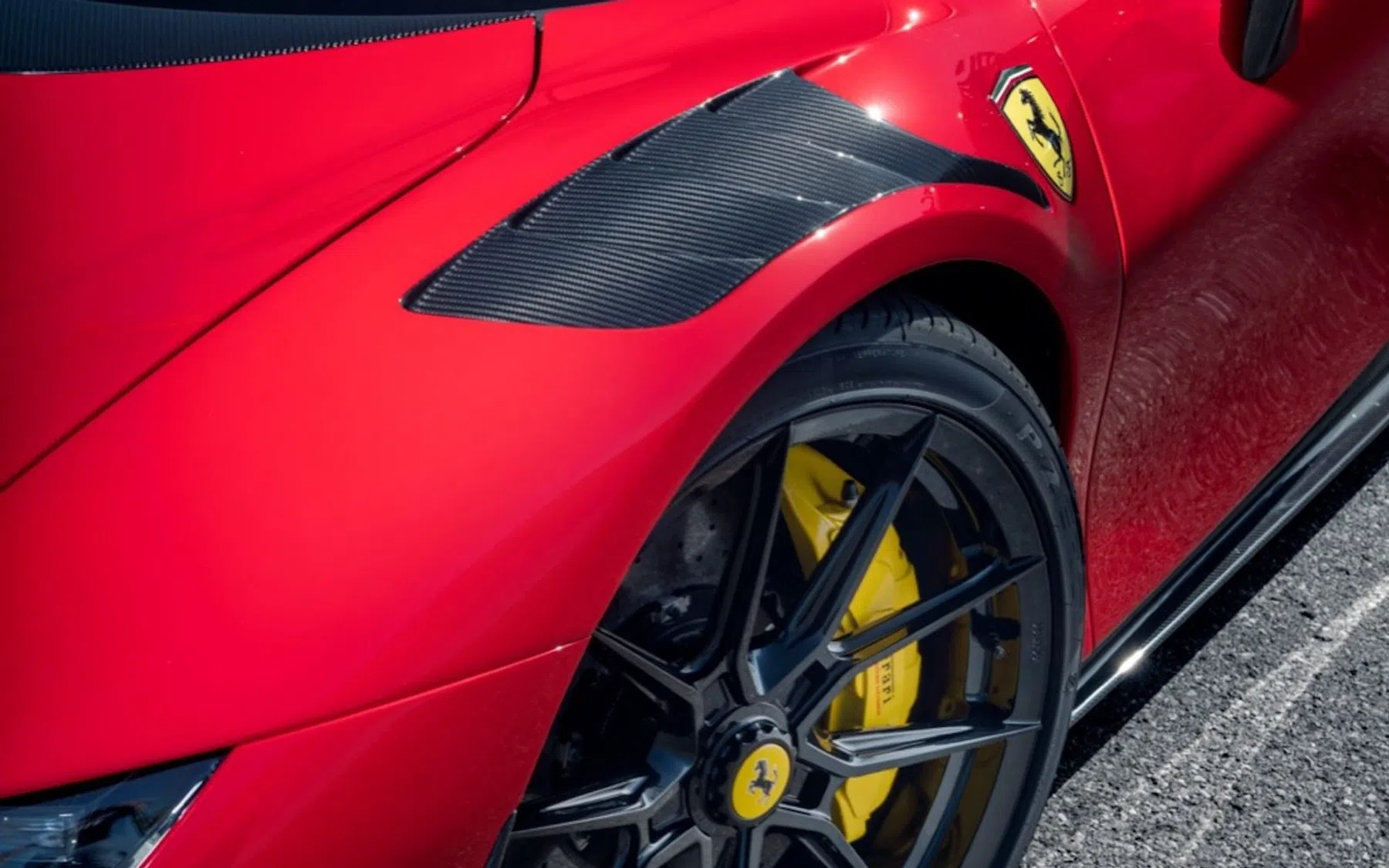 Ferrari met 1.109 pk