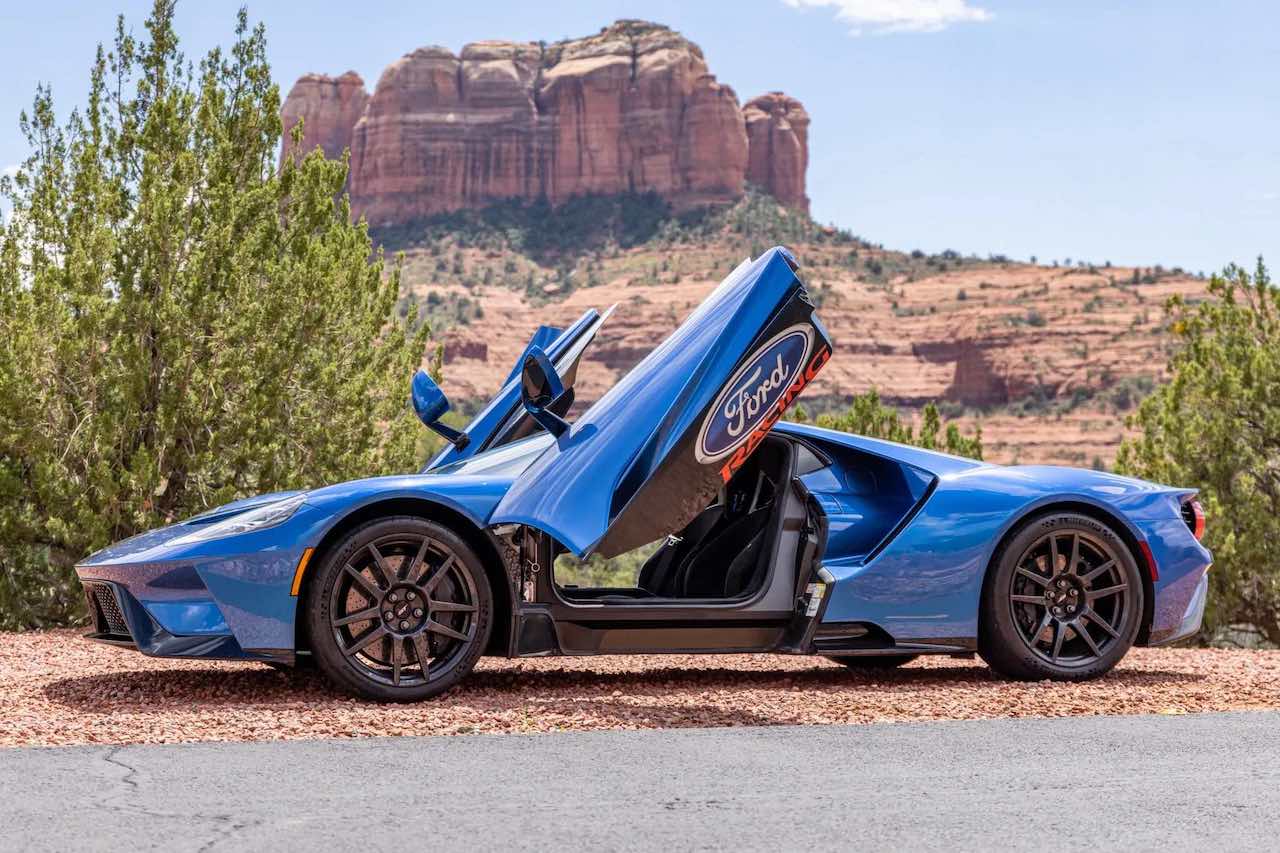 Ford GT bring a trailer