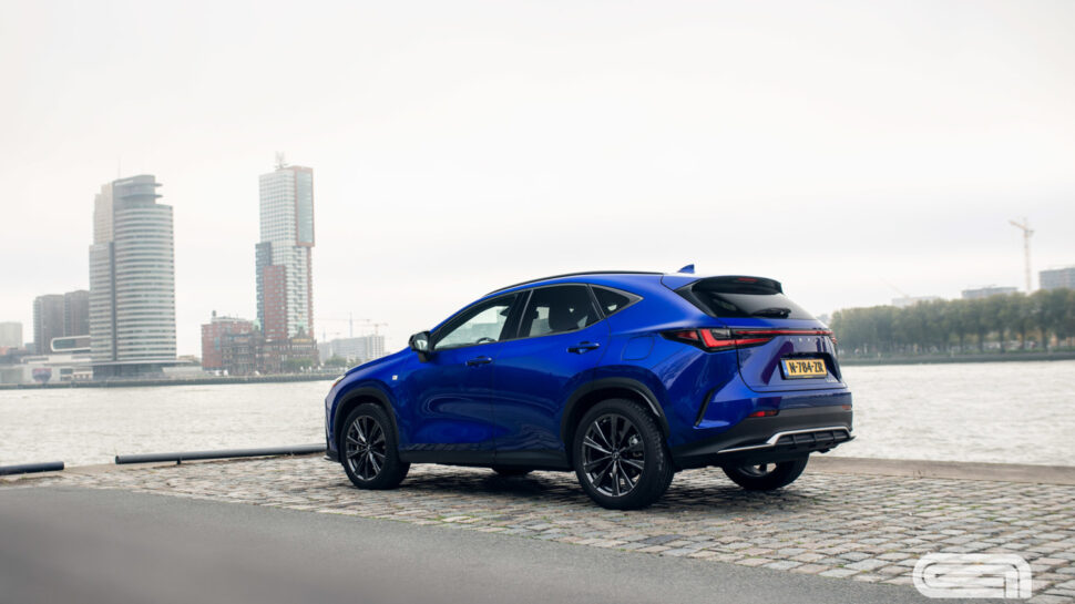 Lexus NX450h+ duurtest