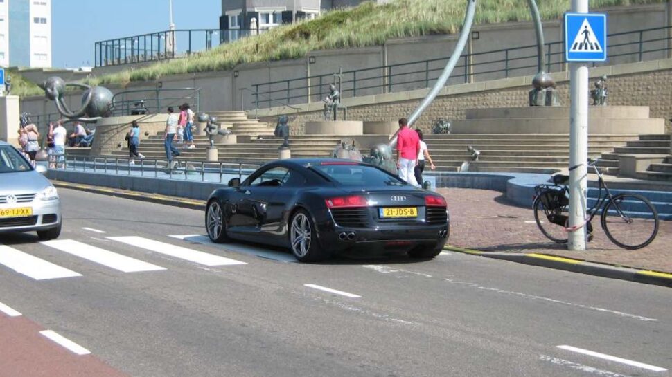 Katsjing! Tien minuten parkeren in Scheveningen kost 50 euro