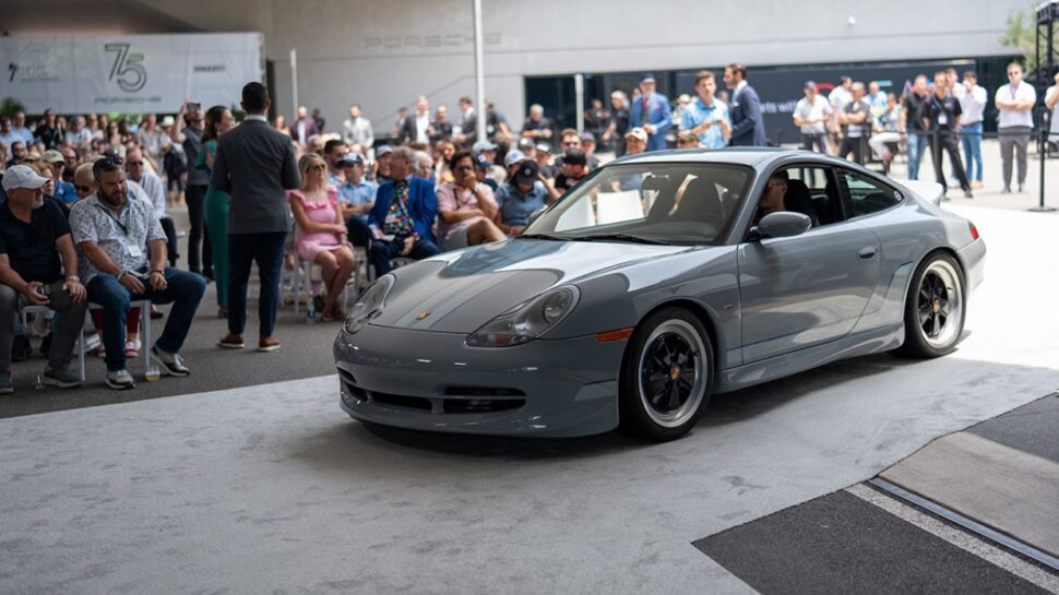 Porsche 911 Classic Club Coupe verkocht voor meer dan 1 miljoen euro