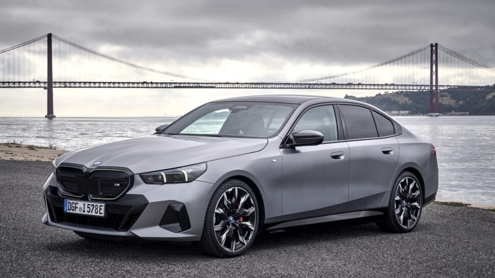 BMW i5 M60