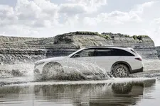 Thumbnail for article: Mercedes E-Klasse All-Terrain is alles dat je nodig hebt