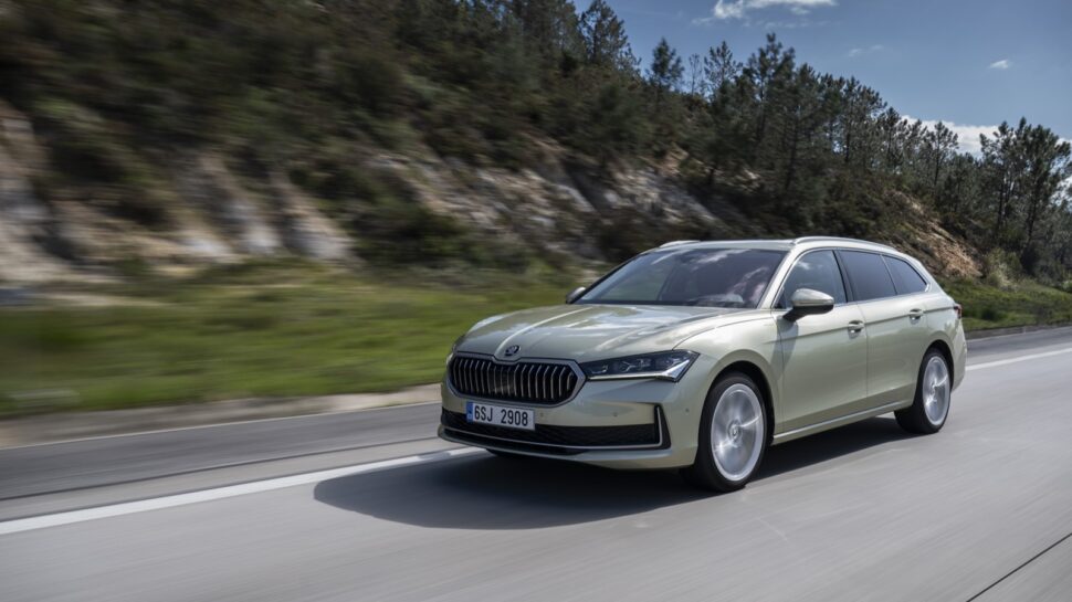 prijs Skoda Superb