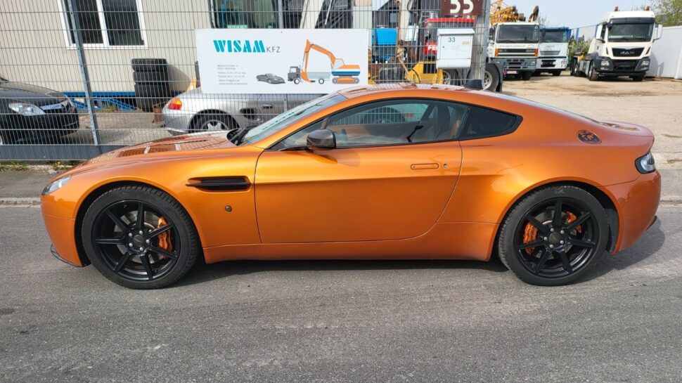 oranje Aston