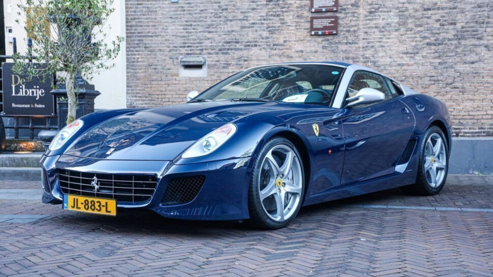 Ferrari SA Aperta
