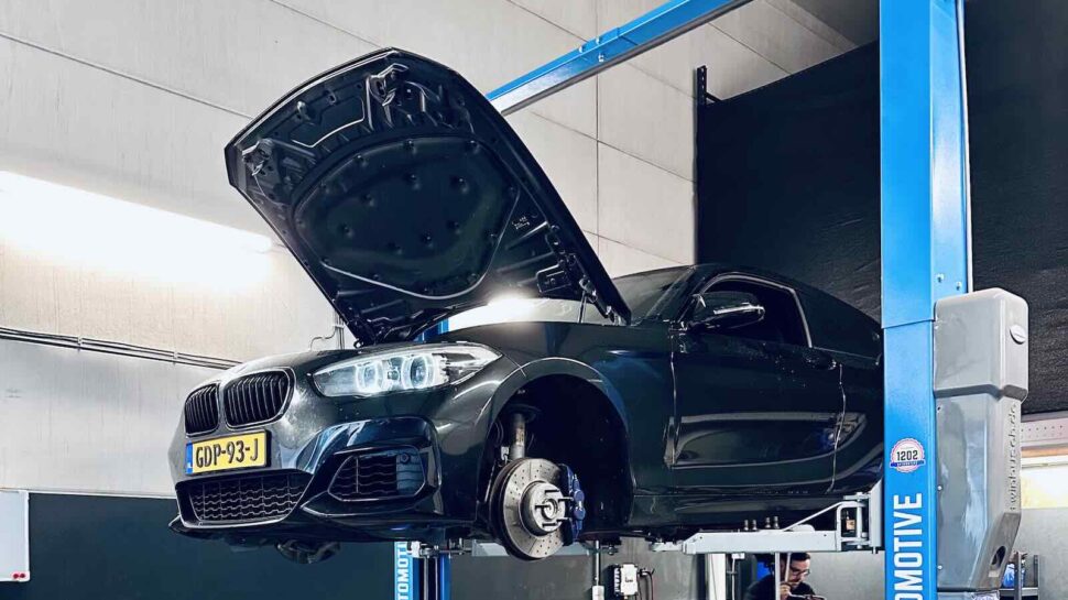 Autoblog Garage BMW M140i xDrive - tijd voor mods!