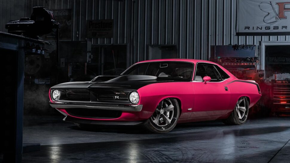 Plymouth Barracuda restomod