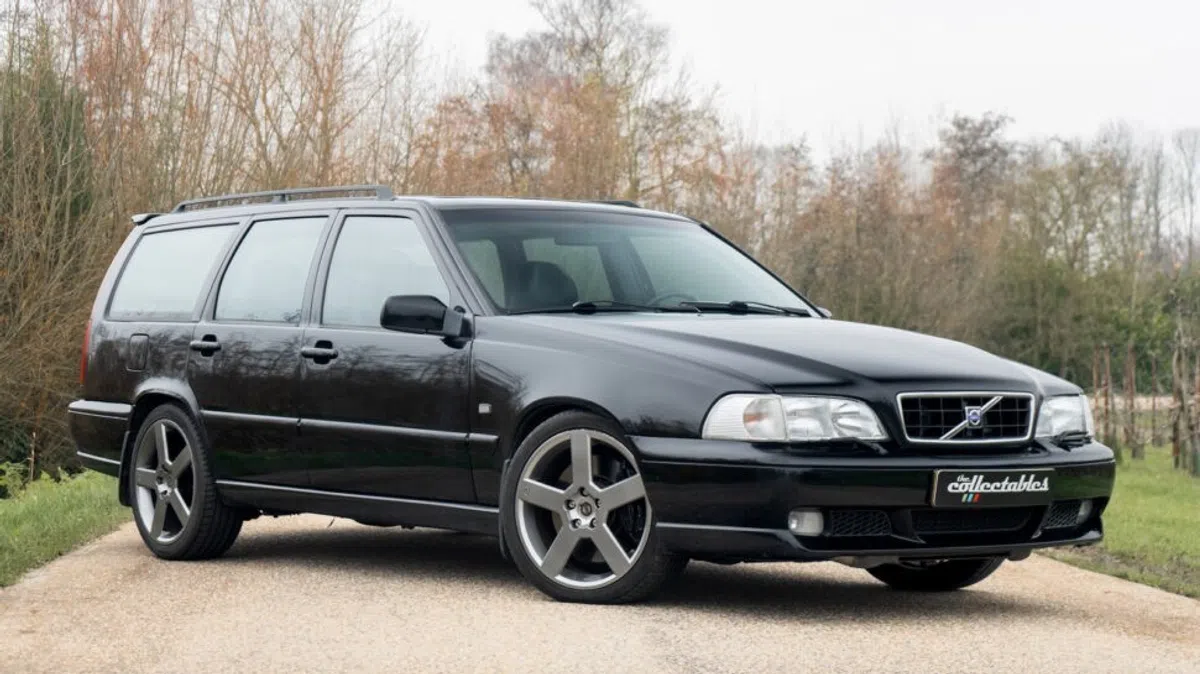 V70 R Block Deze unieke V70 R heeft niet vijf, maar zes cilinders