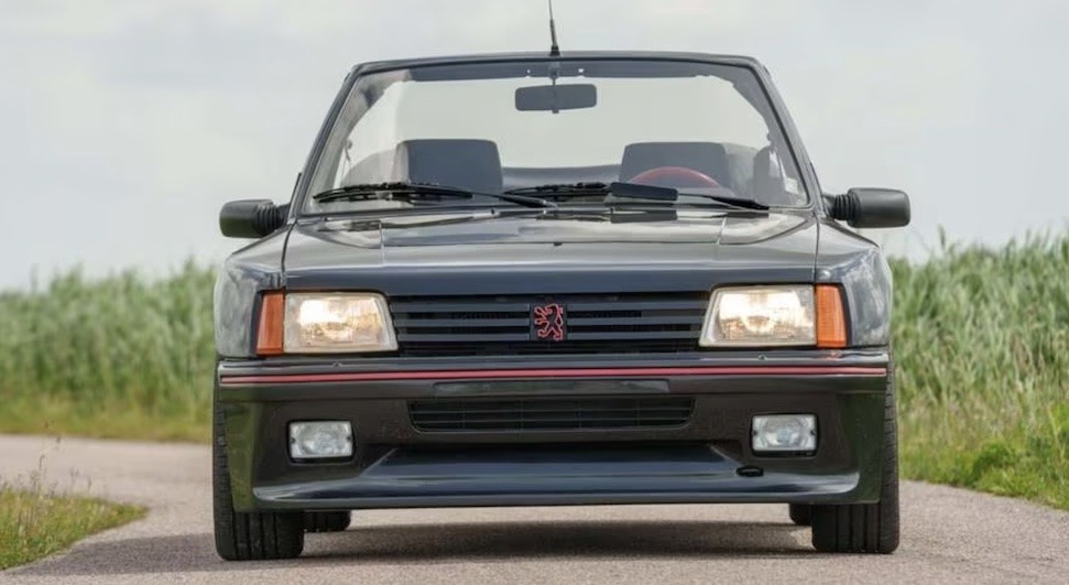 Peugeot 205
