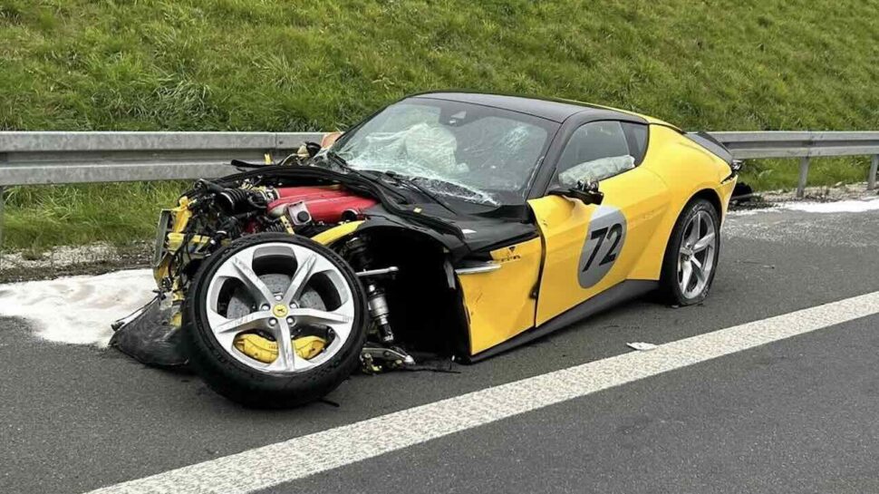 De eerste Ferrari 12Cilindri ligt al in de puinpoeier