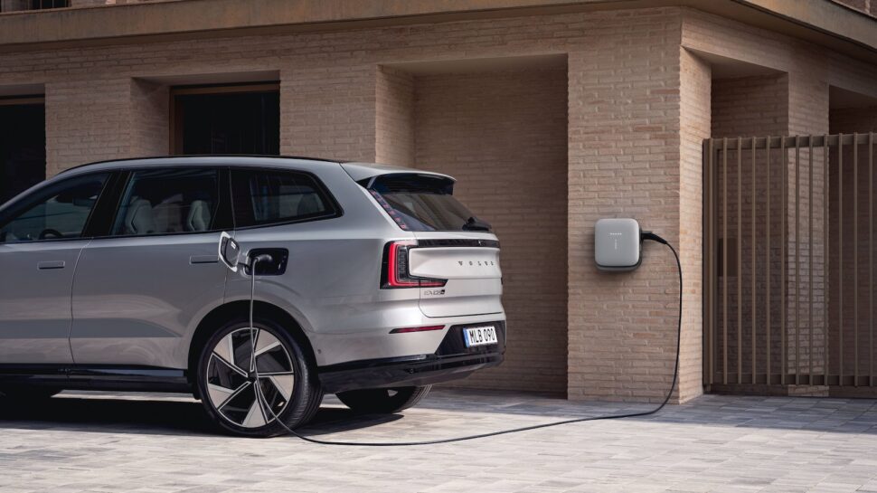 De nieuwe Volvo EX90 is nu nog nieuwer