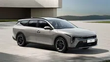 Thumbnail for article: Plottwist: Kia bouwt weer een stationwagon met verbrandingsmotor voor Nederland!