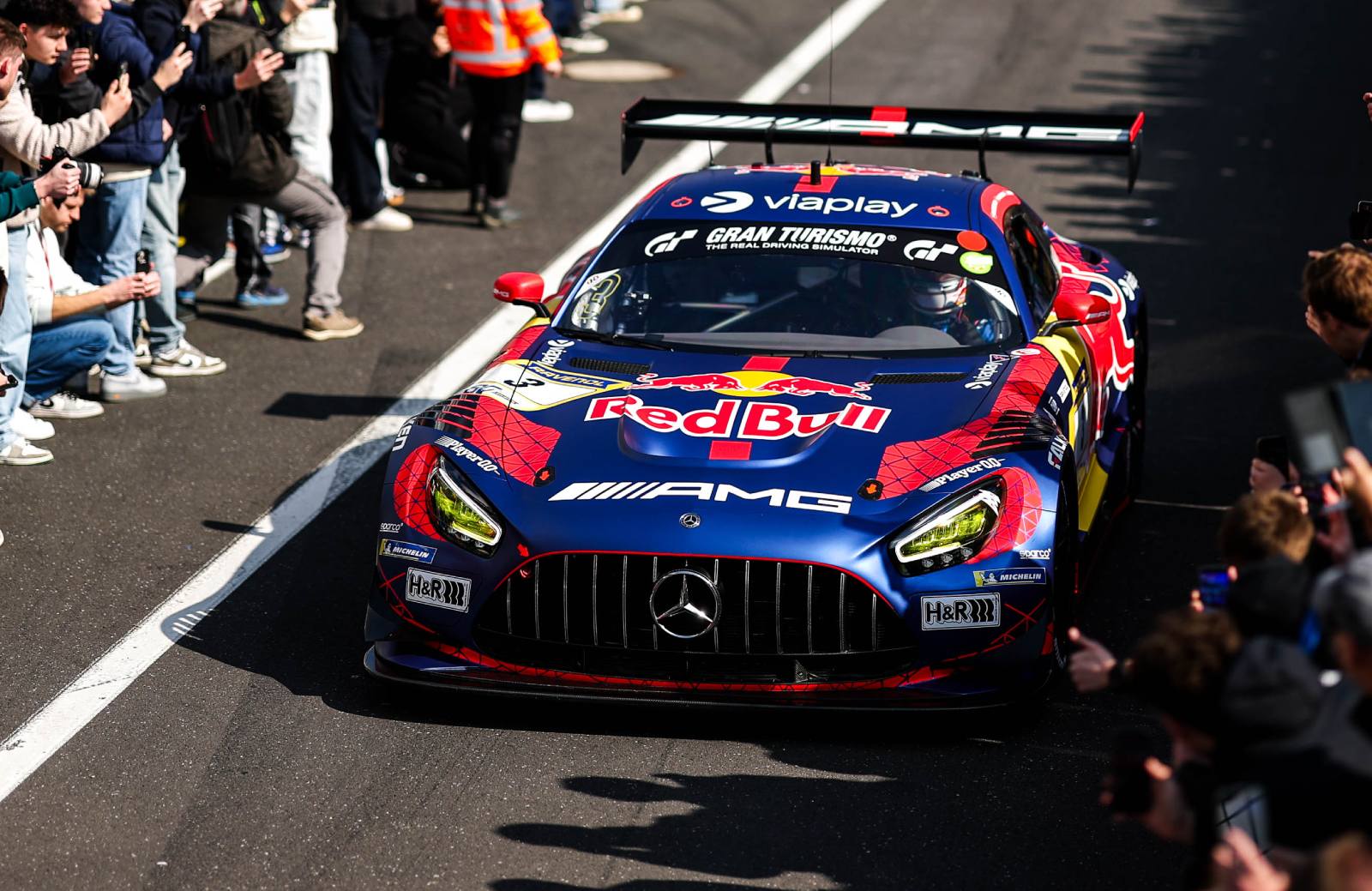 Liet Max Verstappen zich expres diskwalificeren op de Nürburgring? 