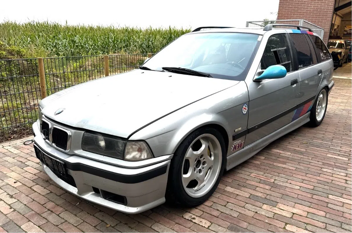 De race-M3 Touring van Hans in de Autoblog Garage