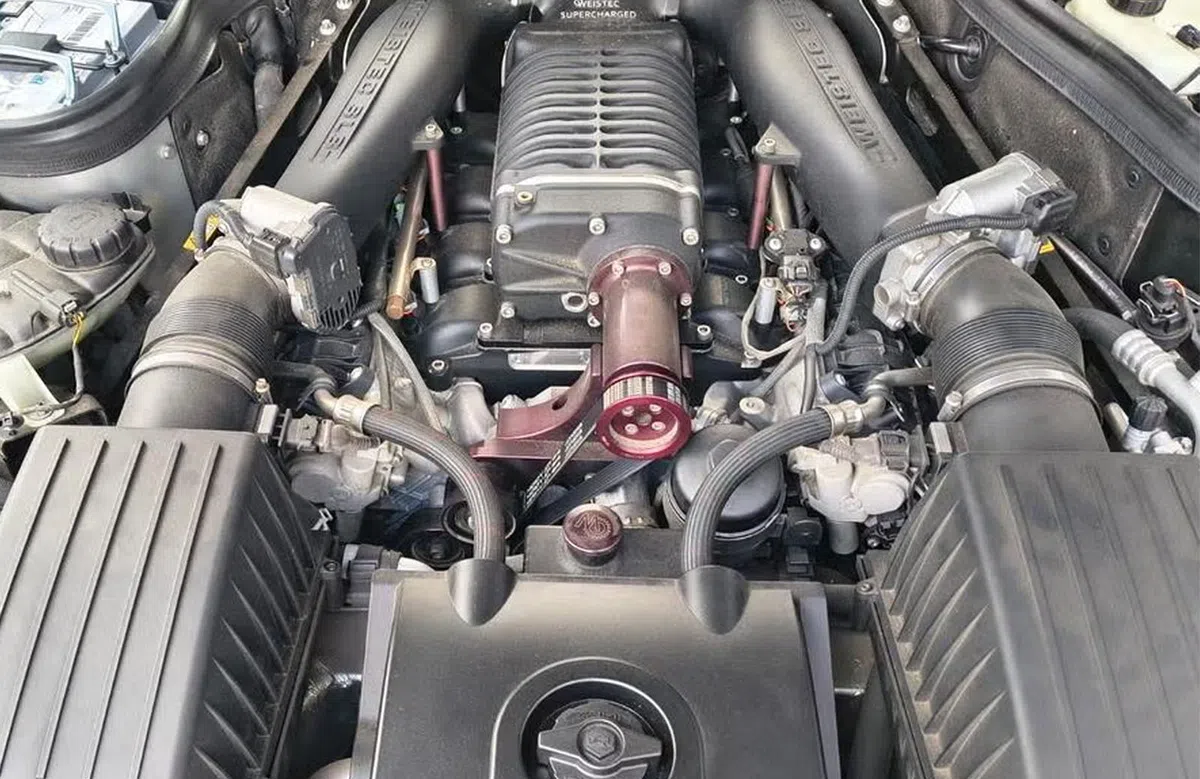 Deze speciale Mercedes-Benz SLS AMG ademt harder