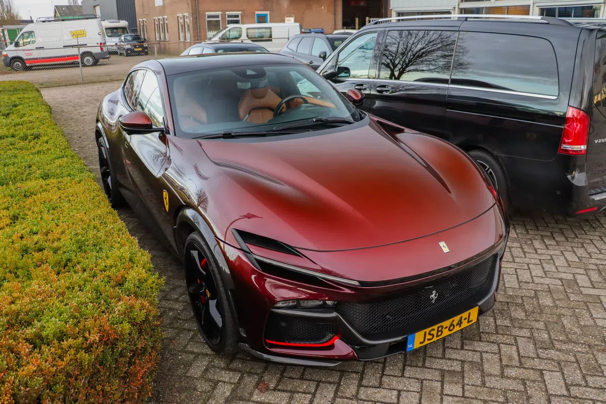 Dit is de duurste Purosangue op Nederlands kenteken: €946k!