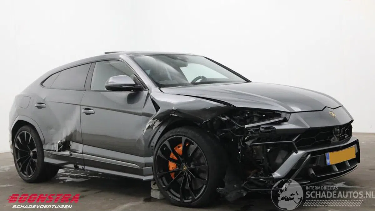 De prijs van deze Urus-schadebak is niet mals