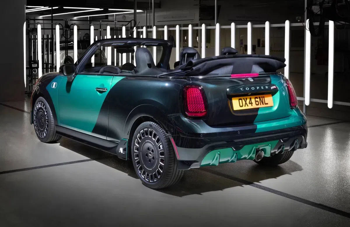 MINI bouwt one-off voor superfan