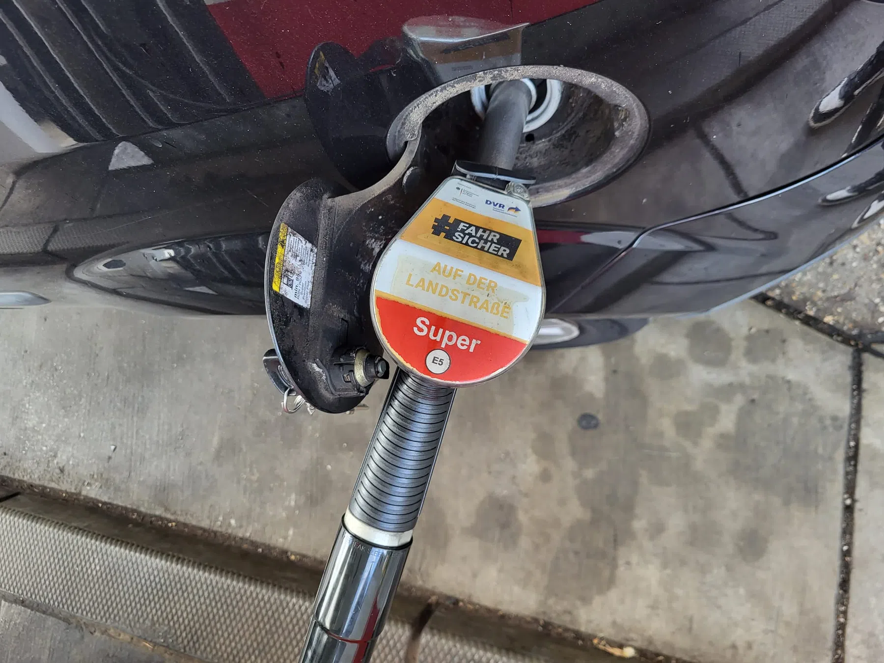 Tanken in Duitsland wordt ineens weer aantrekkelijk