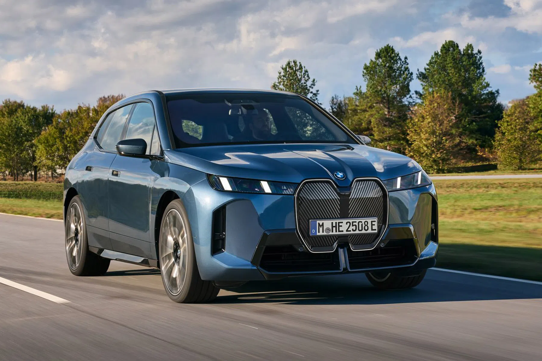BMW schrapt de iX in het land waar ze van lompe SUV’s houden