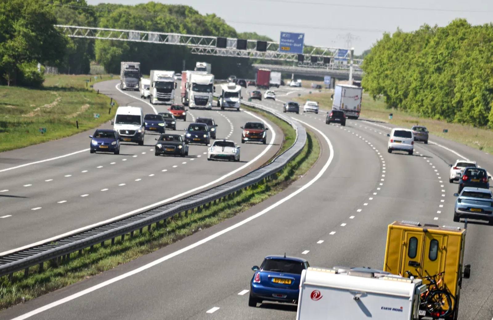 Moet mrb plaatsmaken voor rekeningrijden? Dit vinden Nederlanders