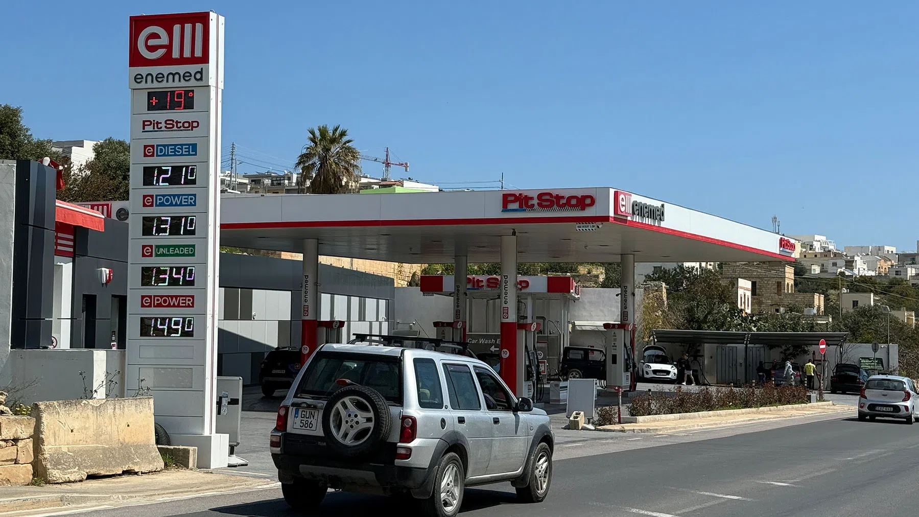 In dit EU land kost een liter benzine ALTIJD 1,34 euro