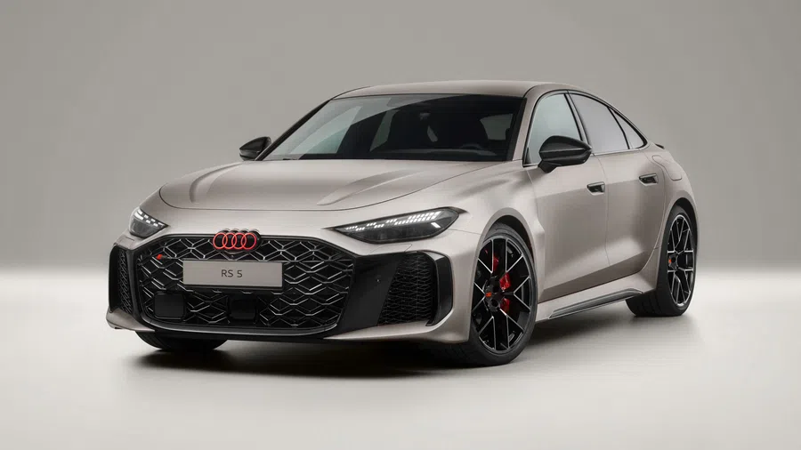Nieuwe Audi RS5 komt in actie tijdens Formule 1-weekend