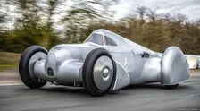 Audi brengt compleet gestoorde racer terug