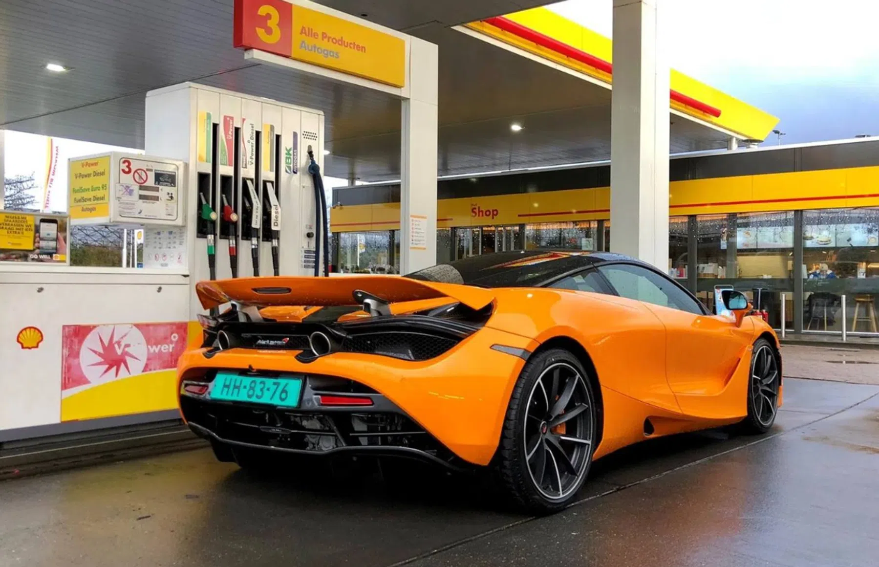Bij deze tankstations kan je onder de 2 euro tanken
